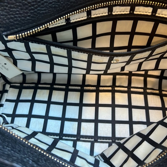 Like new! Black and Cream Kate Spade Satchel - Picture 5 of 6